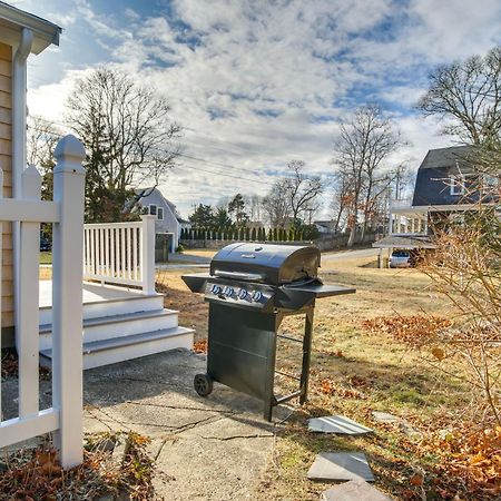Cozy Cape Cod Cottage - Walk To Monument Beach! Bourne Exterior foto
