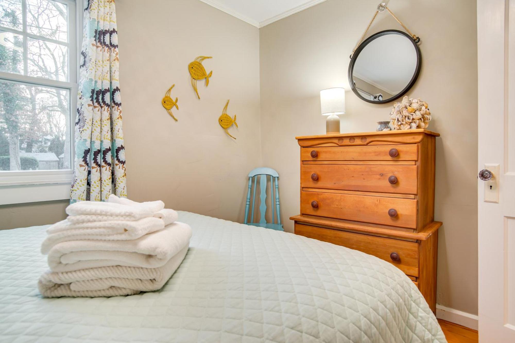 Cozy Cape Cod Cottage - Walk To Monument Beach! Bourne Exterior foto